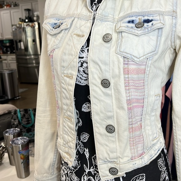 BETHANY MOTA denim jacket - Picture 5 of 10